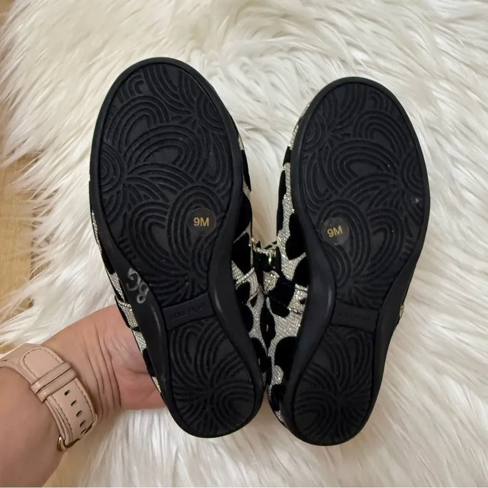 Sole Play Black and Cream Kids Dress Shoes - Size 9 Kids